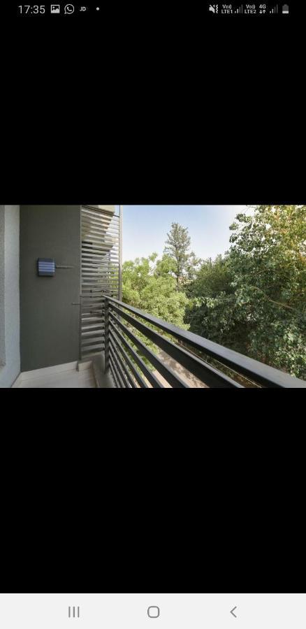 Aval International Hotel Gurgaon Exterior foto