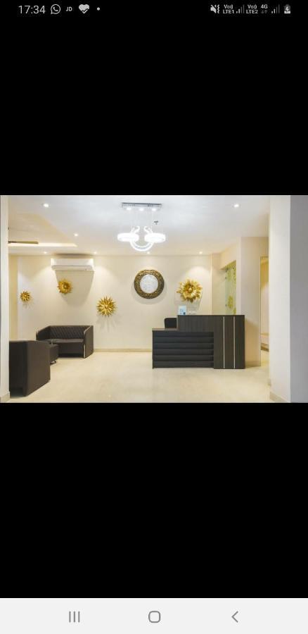 Aval International Hotel Gurgaon Exterior foto